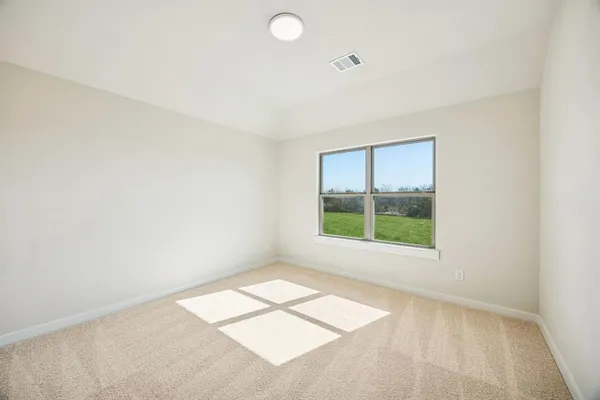 $364,990 | 1535 Oakdale Drive, Kaufman, TX 75142