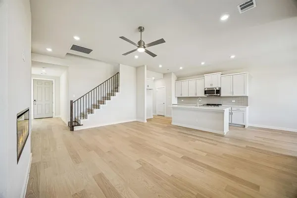 $364,990 | 1535 Oakdale Drive, Kaufman, TX 75142