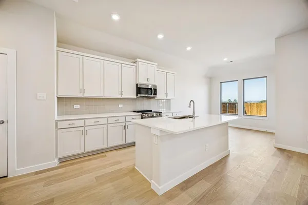 $364,990 | 1535 Oakdale Drive, Kaufman, TX 75142