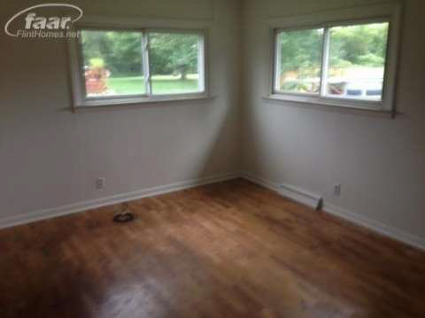 11412 Jennings Road Linden, MI 48451 - Photo 11 of 14 20419113-10.JPG