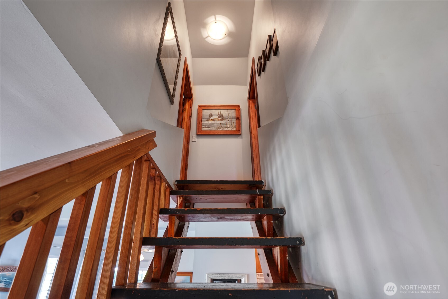 2111 Maple Street Point Roberts, WA 98281 - Photo 15 of 28 Gallery Image 15