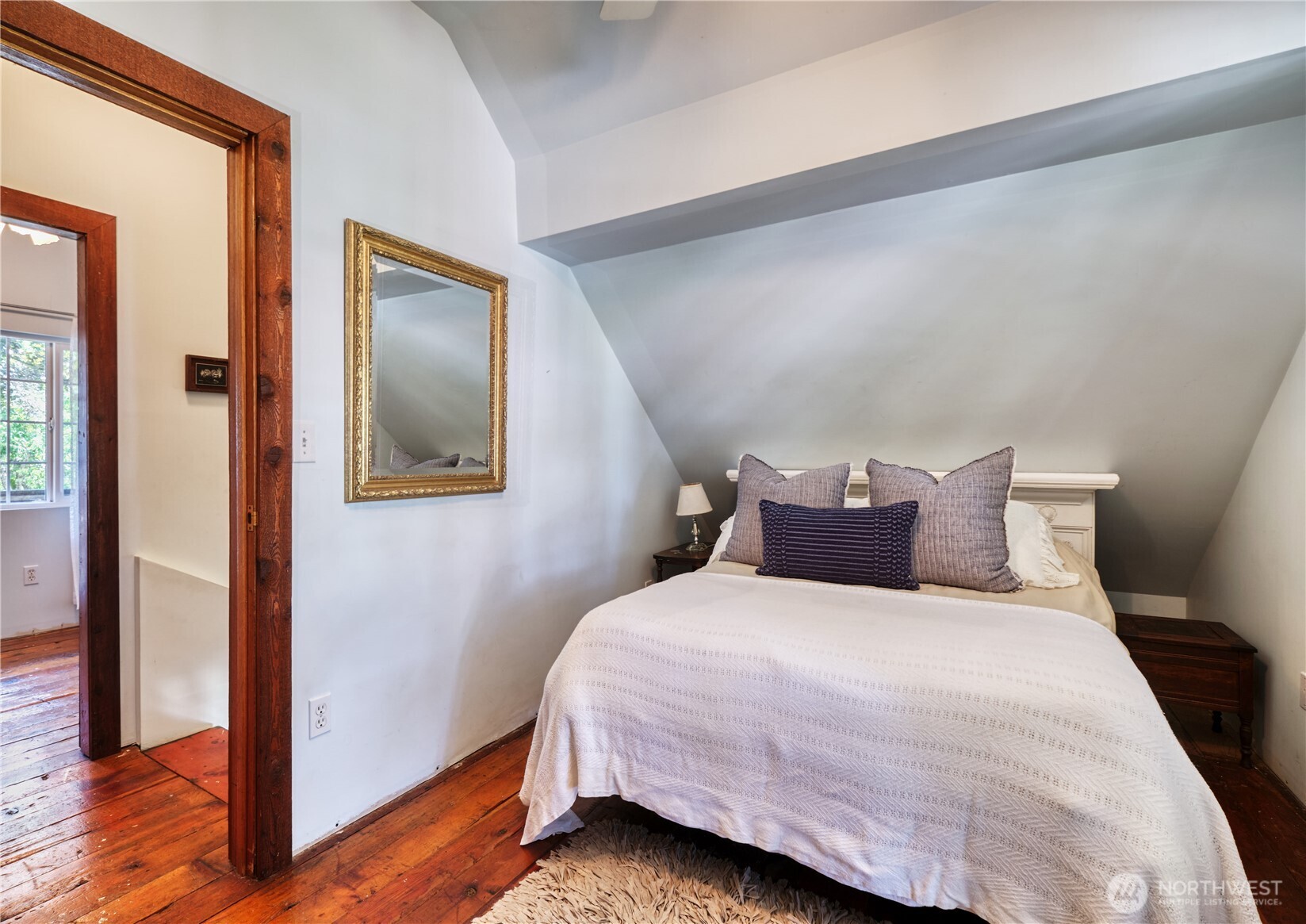 2111 Maple Street Point Roberts, WA 98281 - Photo 17 of 28 Gallery Image 17