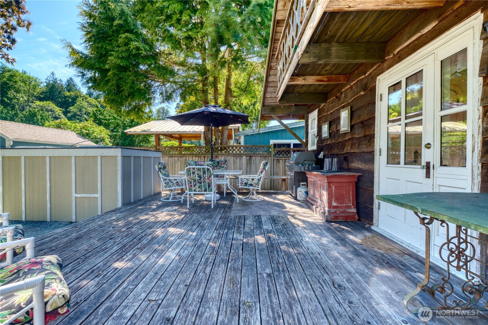 2111 Maple Street Point Roberts, WA 98281 - Photo 23 of 28 Gallery Image 23