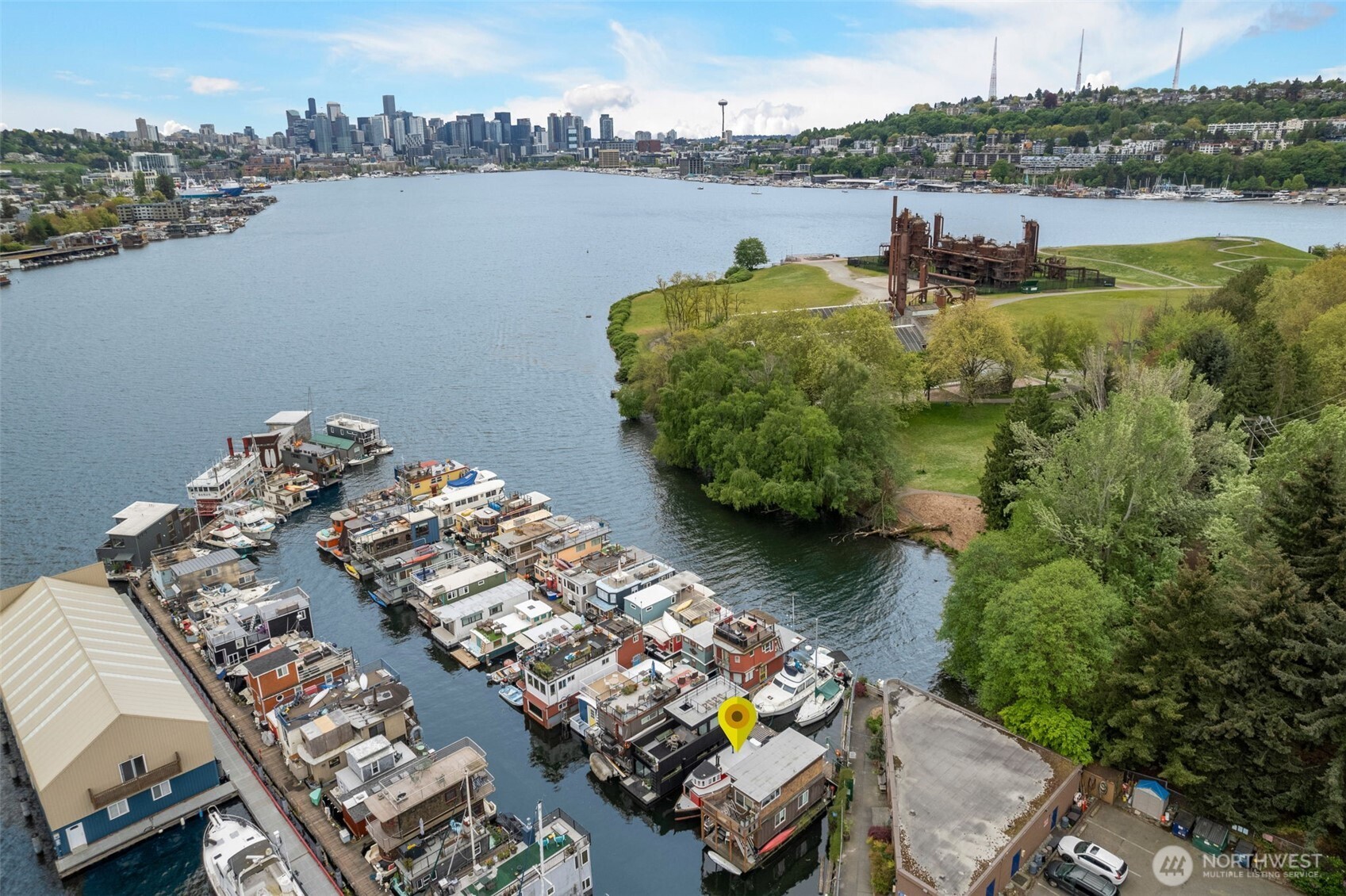2143 North Northlake Way, Unit 34 Seattle, WA 98103 - Photo 20 of 21 a view of a lake with a city
