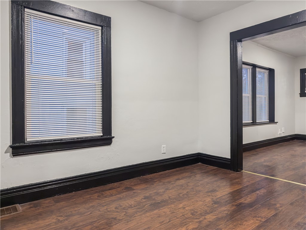 52 Frances Street Rochester, NY 14609 - Photo 8 of 17