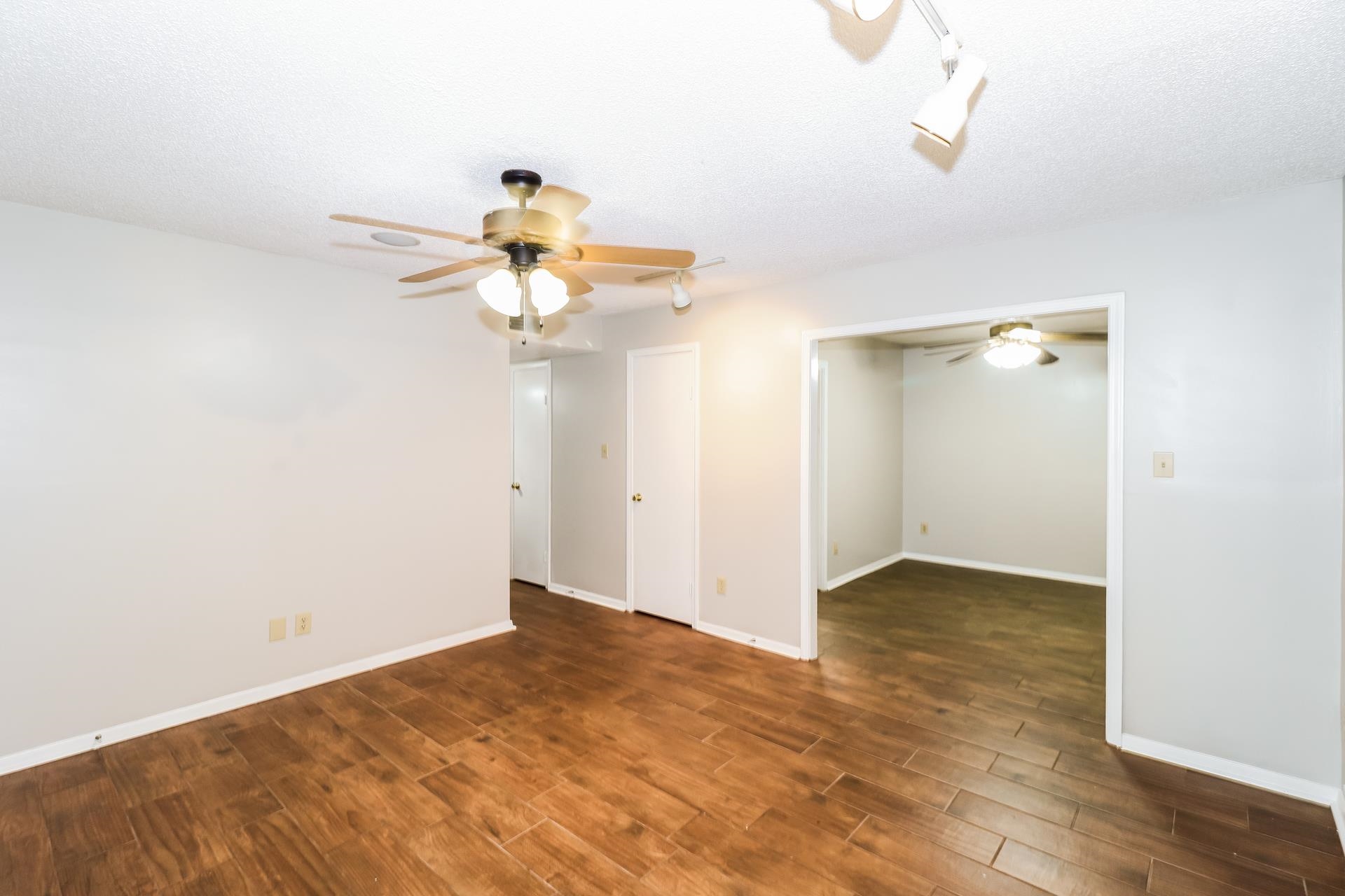 2145 Bobolink Trail Memphis, TN 38134 - Photo 4 of 16 a view of an empty room