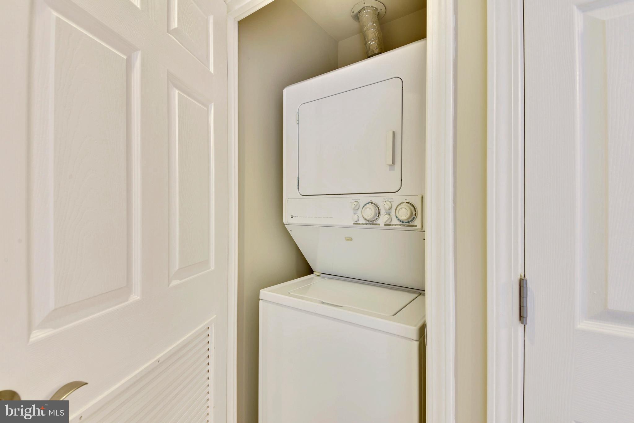 11710 Old Georgetown Road, Unit 1425 North Bethesda, MD 20852 - Photo 16 of 23 In Unit Laundry