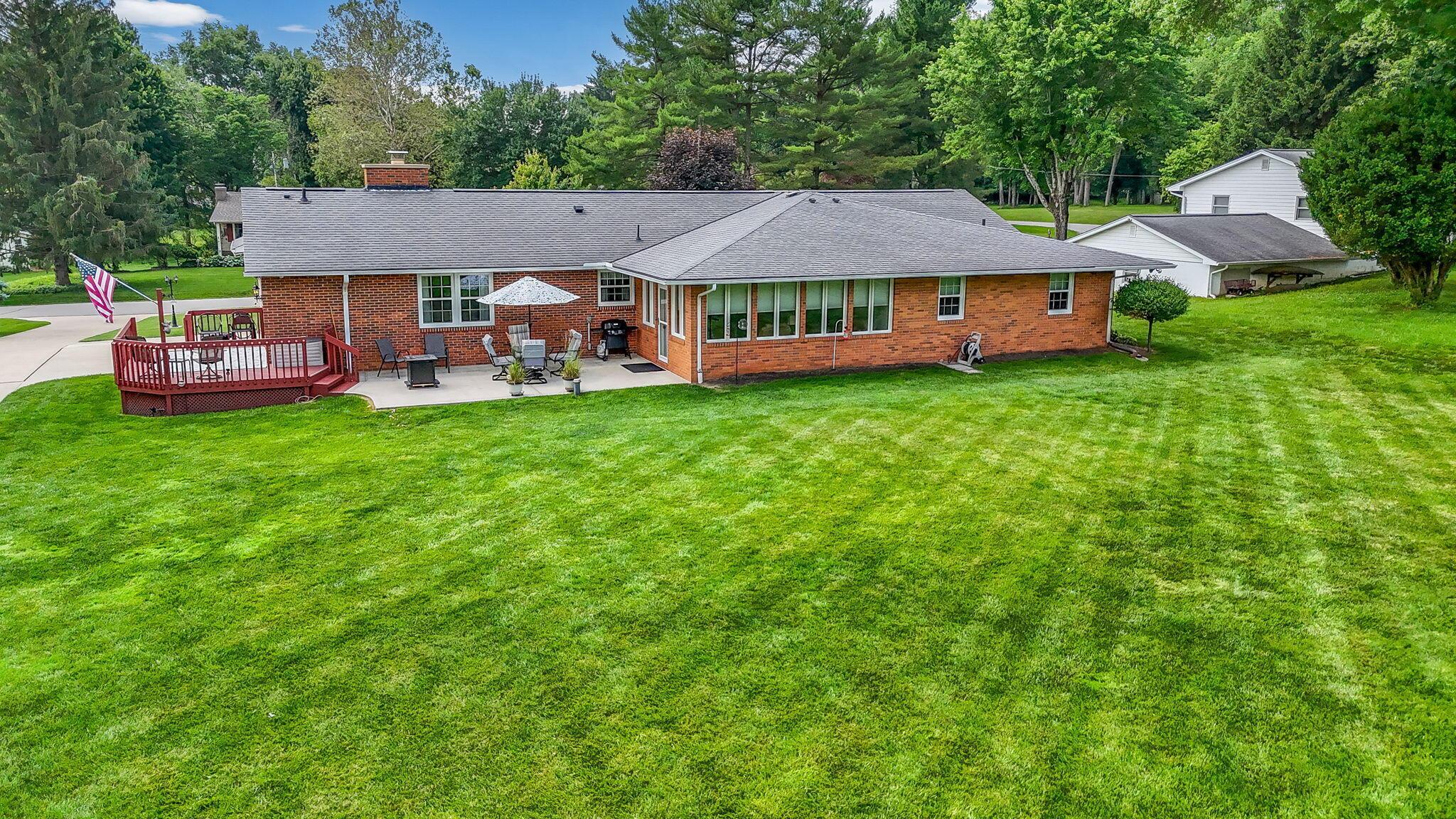 1030 Rhoda Lane Northeast Lancaster, OH 43130 - Photo 53 of 61 70-web-or-mls-DJI_20260610122523_0028_D