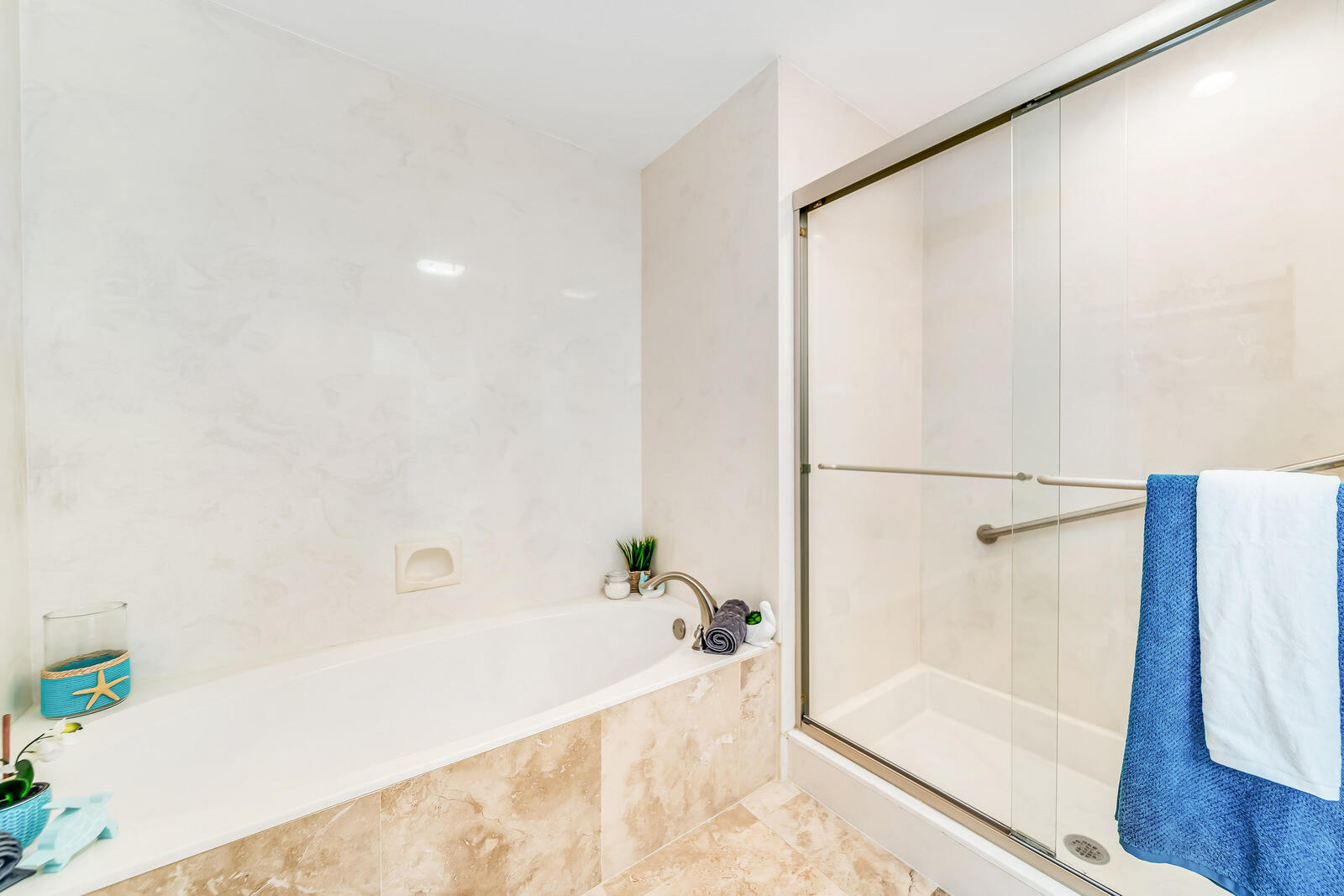 7715 La Mirada Drive Boca Raton, FL 33433 - Photo 52 of 78 master bathroom
