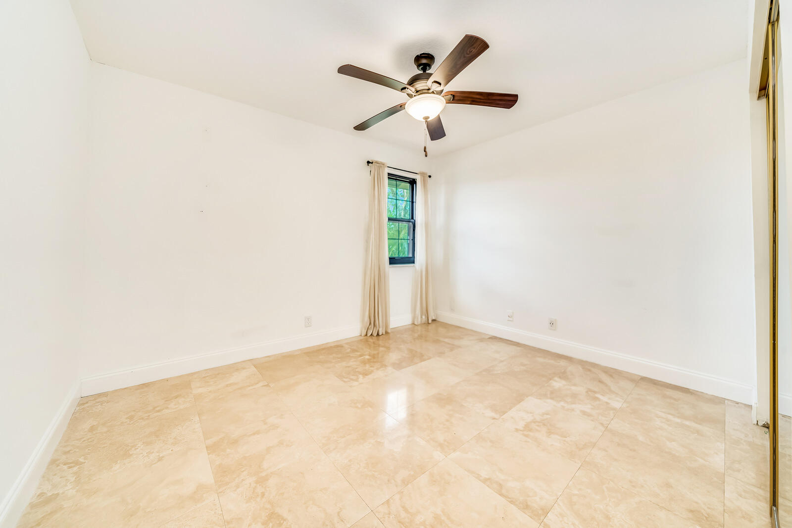 7715 La Mirada Drive Boca Raton, FL 33433 - Photo 59 of 78 bedroom #3