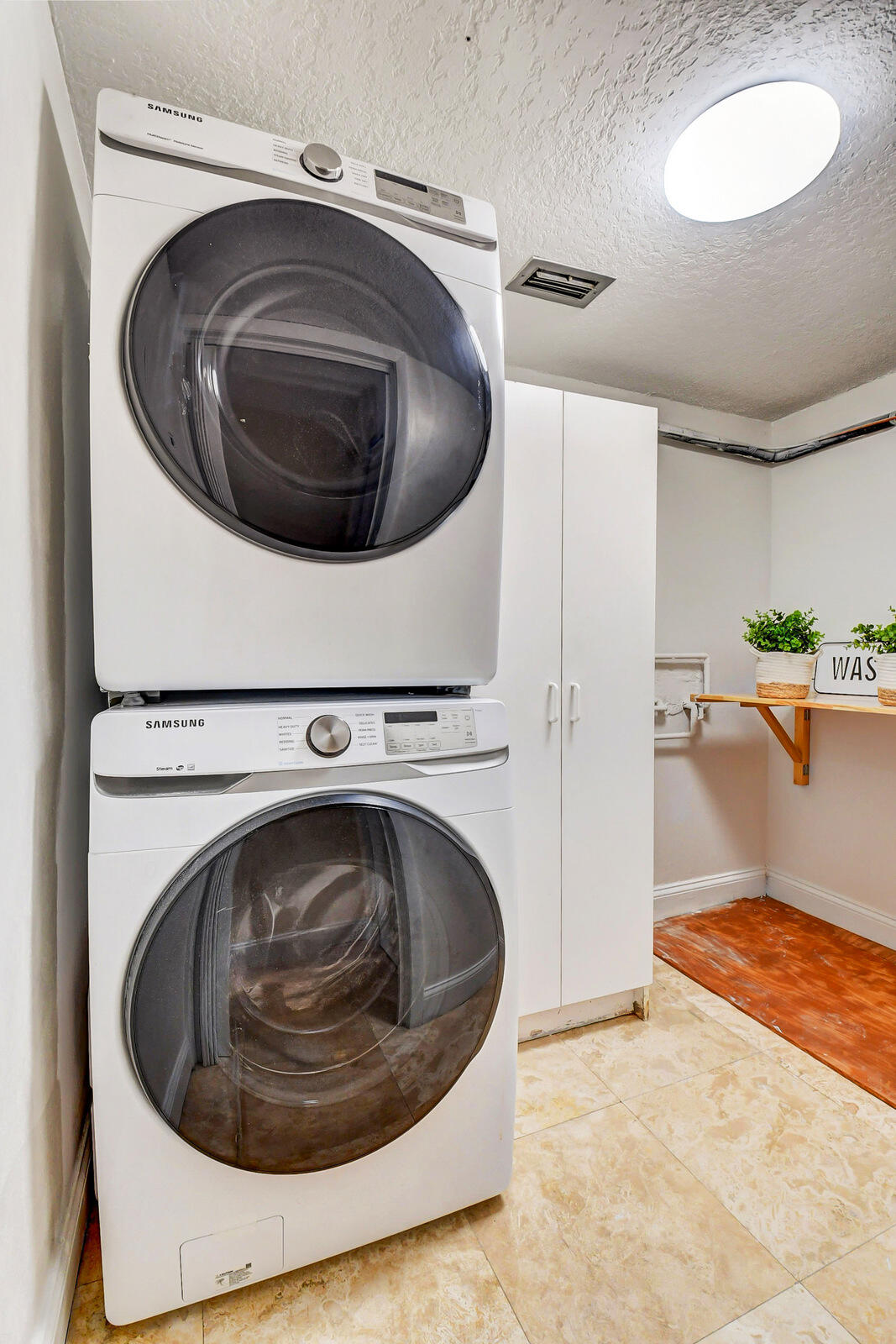 7715 La Mirada Drive Boca Raton, FL 33433 - Photo 62 of 78 inside laundry utility room