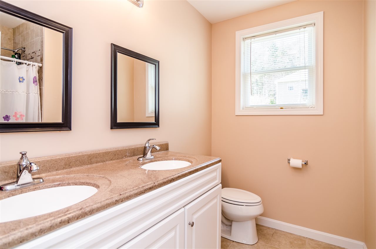 788 Mammoth Road Manchester, NH 03104 - Photo 27 of 34 Gallery Image 27