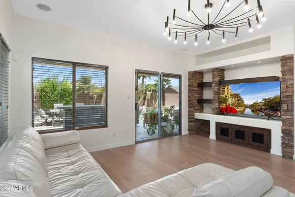 $835,500 | 4960 East Colonial Drive, Chandler, AZ 85249