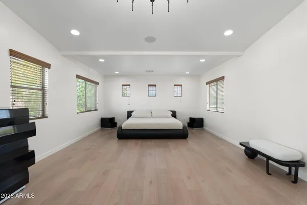 $835,500 | 4960 East Colonial Drive, Chandler, AZ 85249