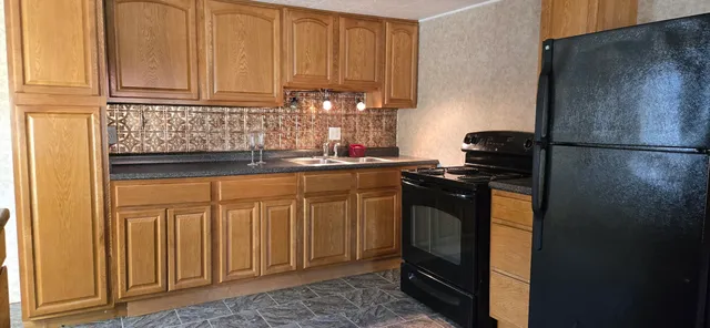 $89,000 | 1537 Main Street, St. Francis, ME 04774