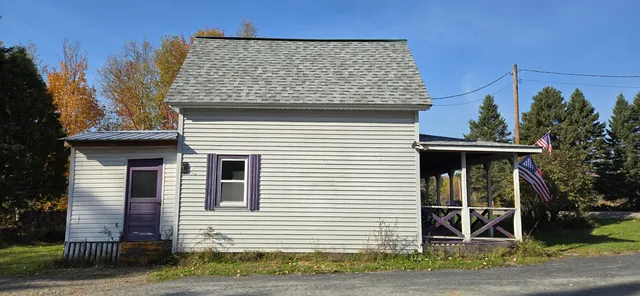 $89,000 | 1537 Main Street, St. Francis, ME 04774