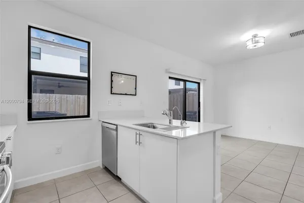 $2,800 | 23077 Southwest 129th Place, Miami, FL 33177