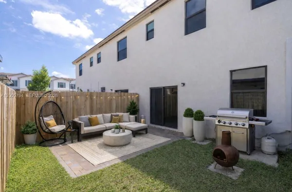 $2,800 | 23077 Southwest 129th Place, Miami, FL 33177