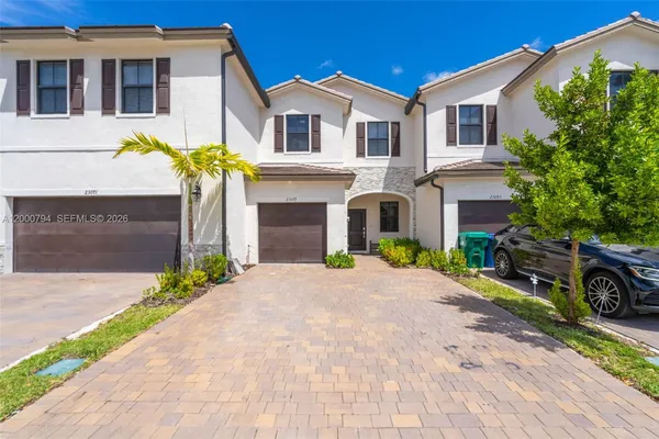 $2,800 | 23077 Southwest 129th Place, Miami, FL 33177