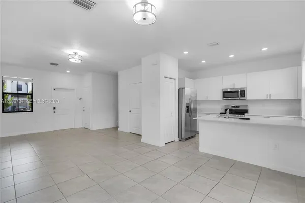 $2,800 | 23077 Southwest 129th Place, Miami, FL 33177