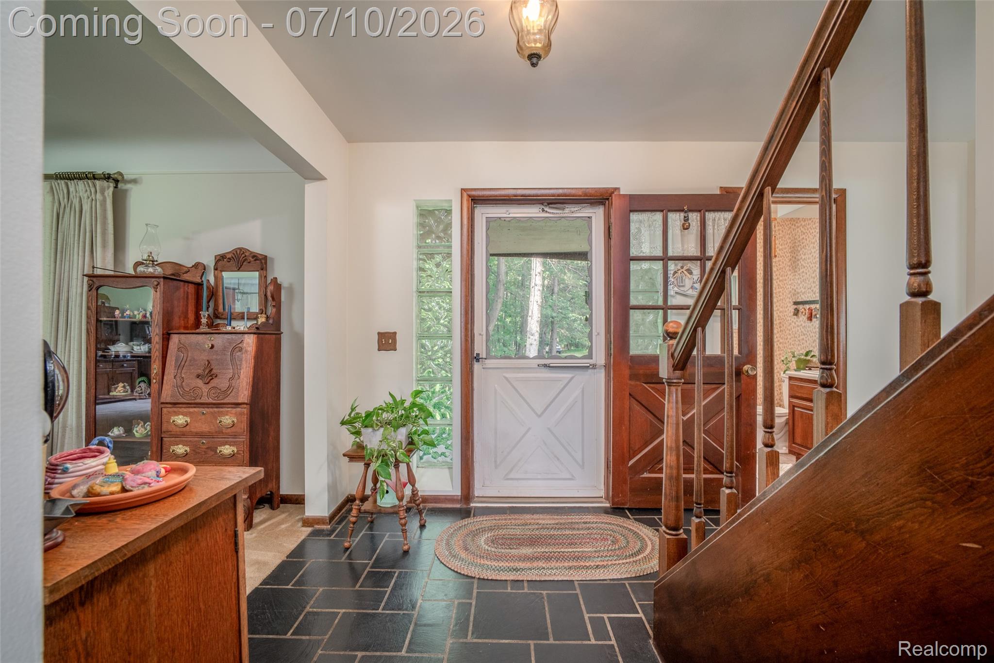 560 Coats Road Lake Orion, MI 48362 - Photo 7 of 39 7.jpg