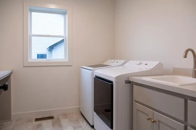 $789,430 | 2720 Kensington Avenue Northeast, St. Michael, MN 55376