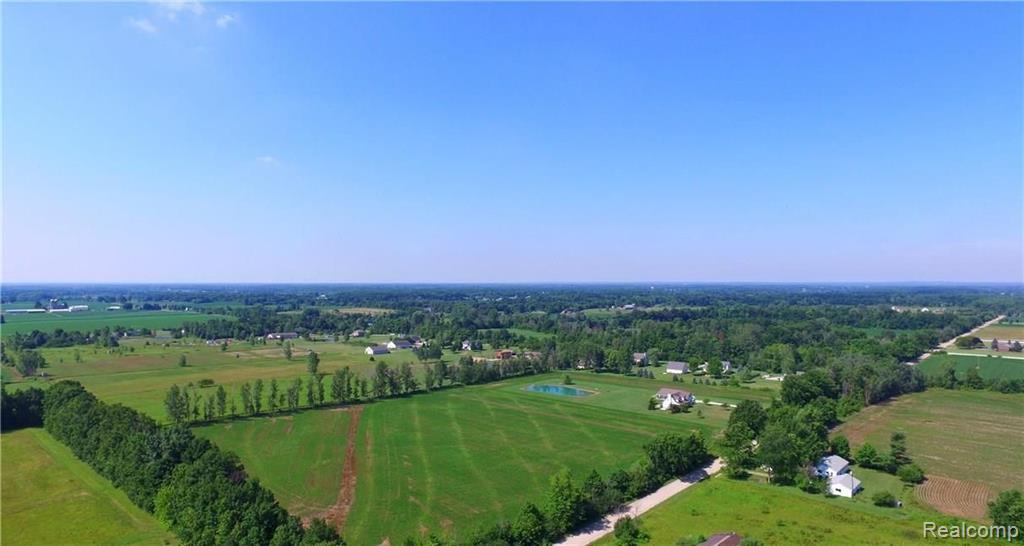 27000 Irwin Road Richmond, MI 48062 - Photo 5 of 7 Gallery Image 5