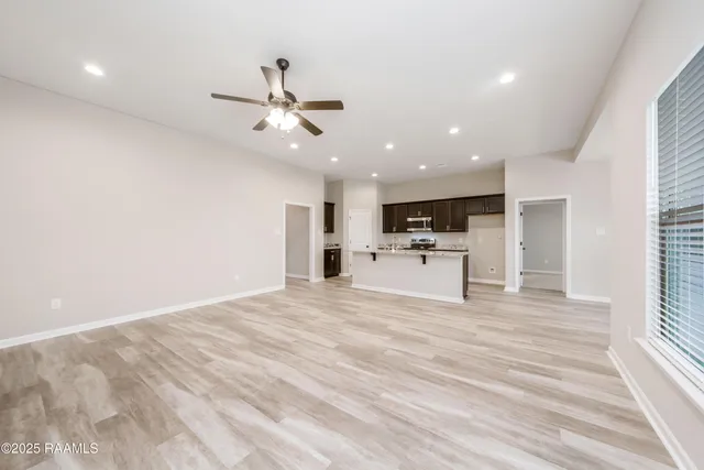 $1,725 | 223 Stanwell Avenue, Duson, LA 70529