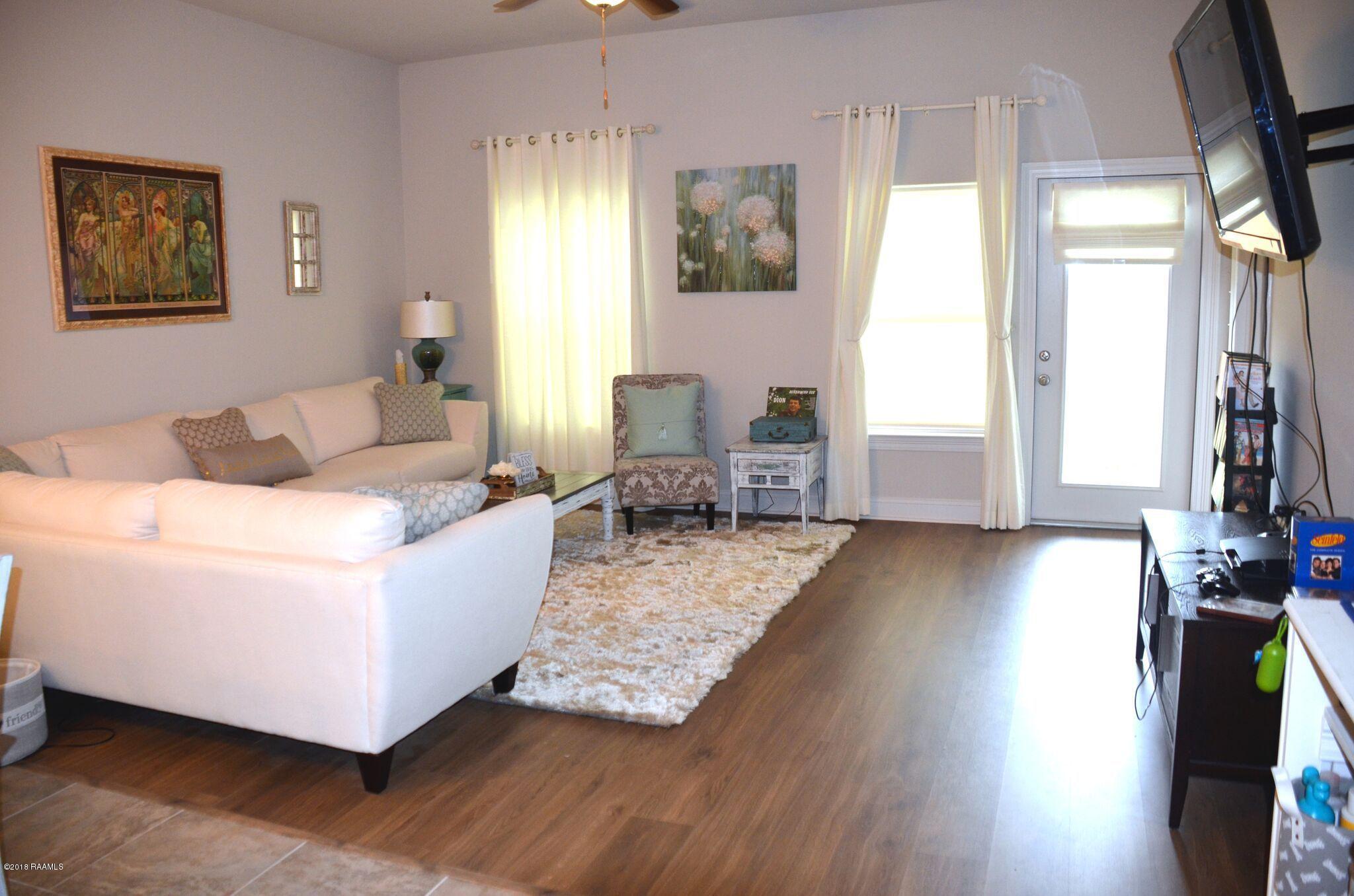 205 Whispering Meadows Road Broussard, LA 70518 - Photo 7 of 18 Whispering12