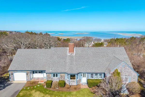 $2,000,000 | 17 Barberry Lane, Brewster, MA 02631