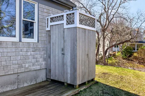 $2,000,000 | 17 Barberry Lane, Brewster, MA 02631