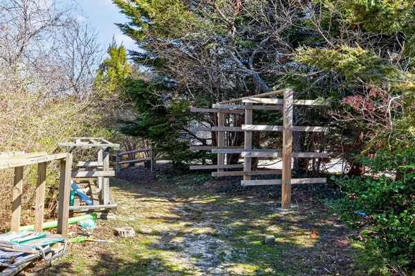 $2,000,000 | 17 Barberry Lane, Brewster, MA 02631