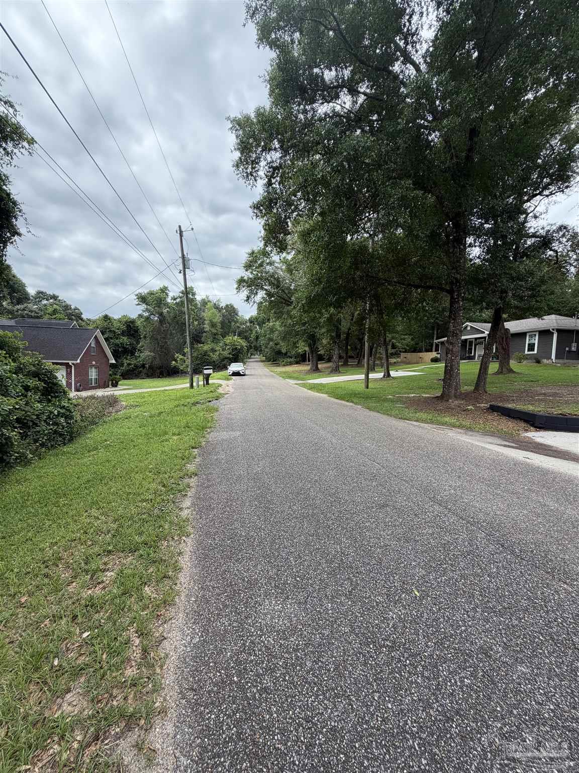 0 Shell Road Milton, FL 32583 - Photo 5 of 6 a view of a park with large trees