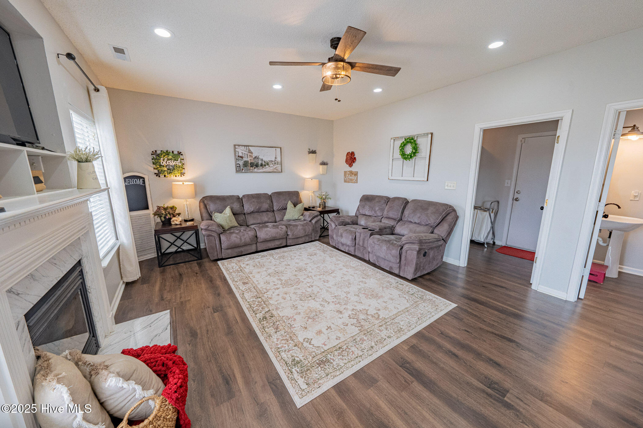 142 St Andrews Road Moyock, NC 27958 - Photo 5 of 53 142 St Andrews Rd Moyock-8