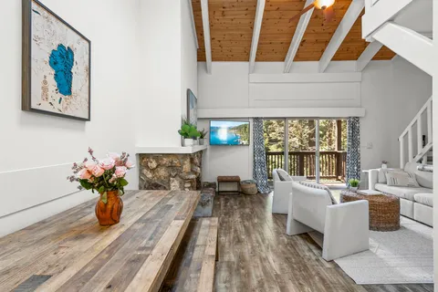 $579,000 | 2755 North Lake Boulevard, Unit 10, Tahoe City, CA 96145