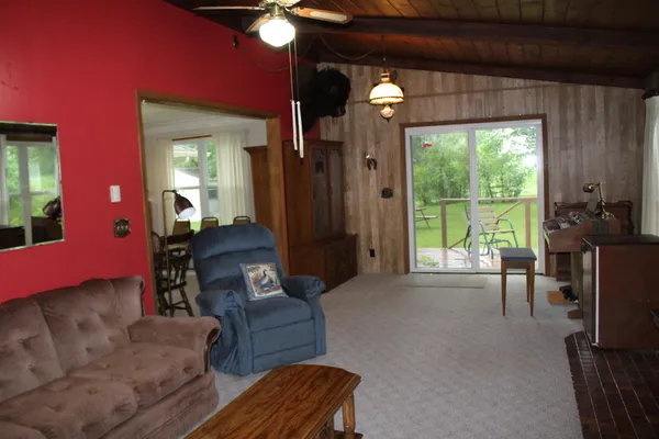 $650,000 | 34497 Quiken Road, Cushing, MN 56443