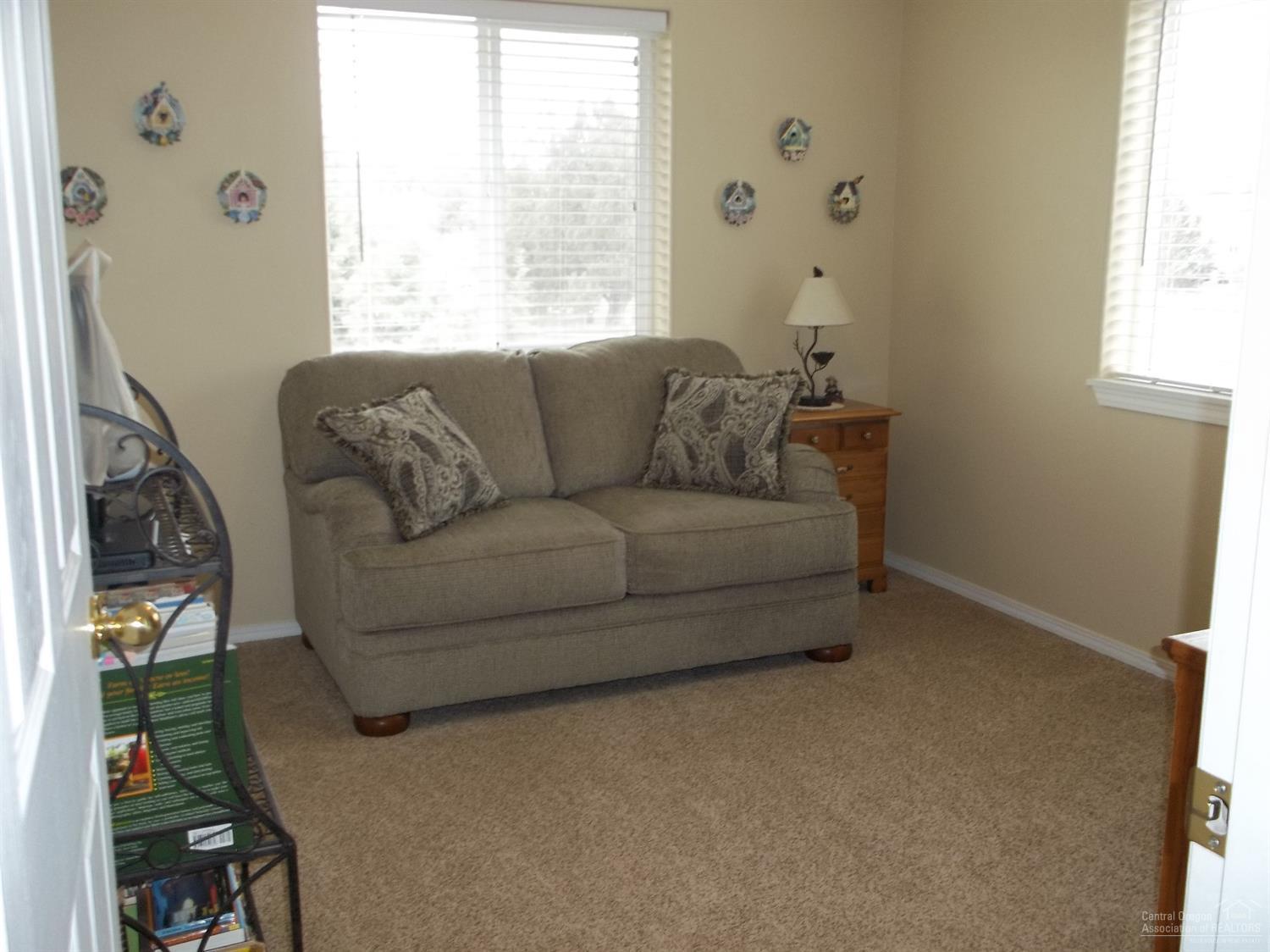 9367 Southwest Panorama Road Terrebonne, OR 97760 - Photo 12 of 20 One of the spare bedrooms