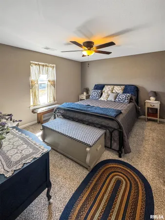 $315,000 | 613 West North Street, Mount Sterling, IL 62353