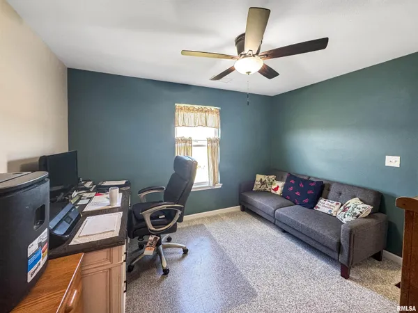 $315,000 | 613 West North Street, Mount Sterling, IL 62353