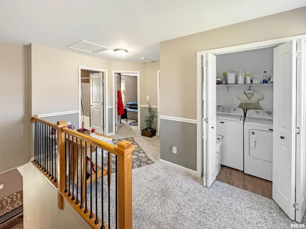 $315,000 | 613 West North Street, Mount Sterling, IL 62353