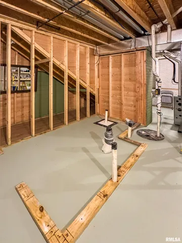 $315,000 | 613 West North Street, Mount Sterling, IL 62353