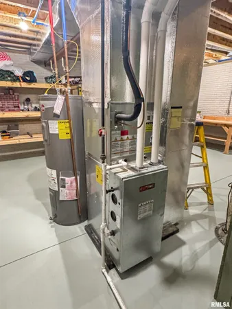 $315,000 | 613 West North Street, Mount Sterling, IL 62353