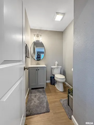 $315,000 | 613 West North Street, Mount Sterling, IL 62353