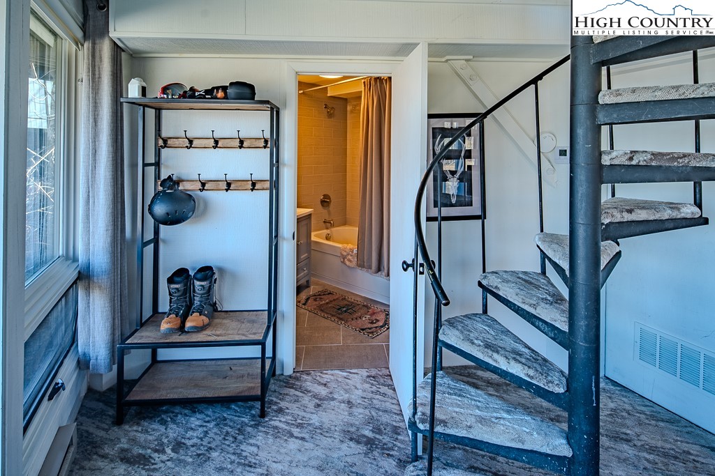 590 Briarcliff Road Sugar Mountain, NC 28604 - Photo 30 of 46