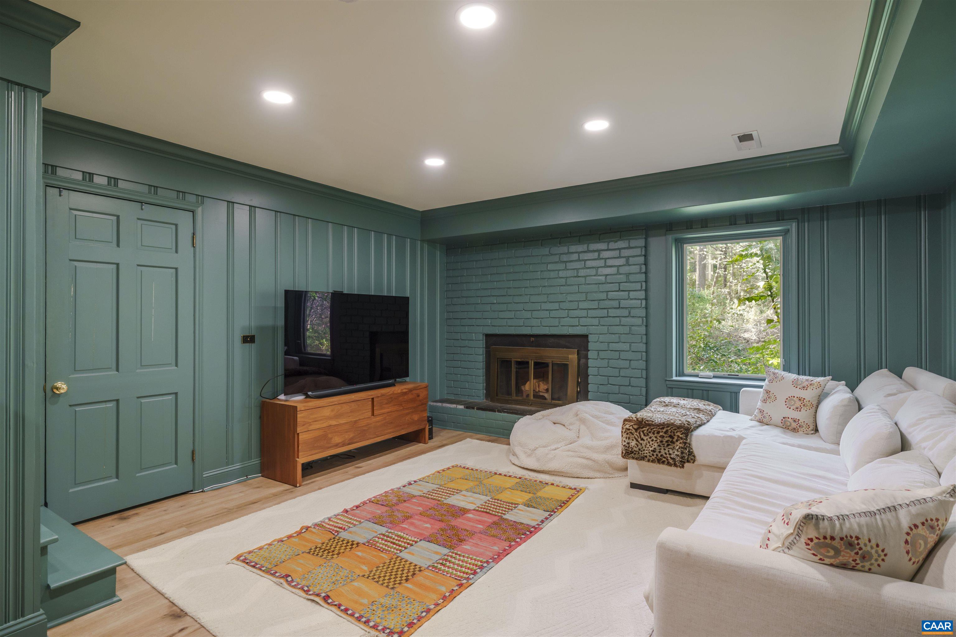 2220 Cornwall Road Charlottesville, VA 22901 - Photo 43 of 70 Gallery Image 43