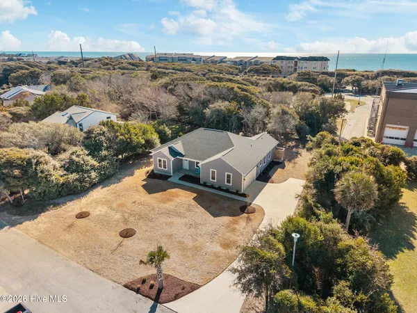 $849,900 | 309 Pine Knoll Circle, Pine Knoll Shores, NC 28512