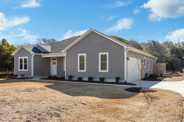 $849,900 | 309 Pine Knoll Circle, Pine Knoll Shores, NC 28512
