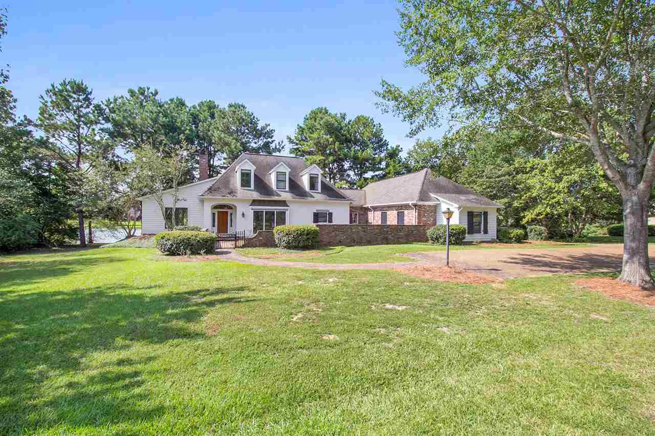 129 Hampton Place Madison, MS 39110 - Photo 1 of 17 Photo 1