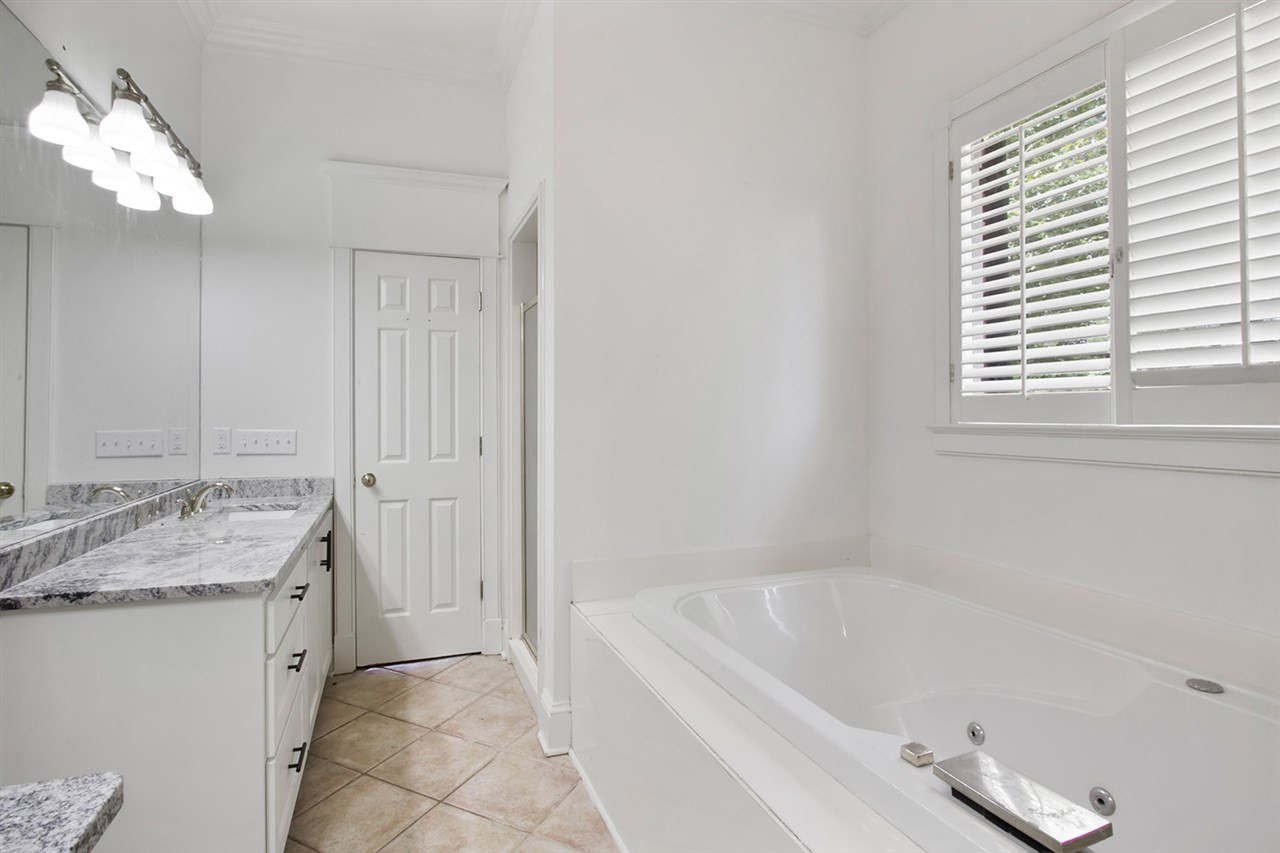 129 Hampton Place Madison, MS 39110 - Photo 12 of 17 Photo 12