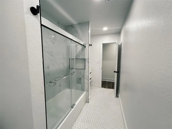 $2,300 | 2800 Sadler Avenue, Fort Worth, TX 76133